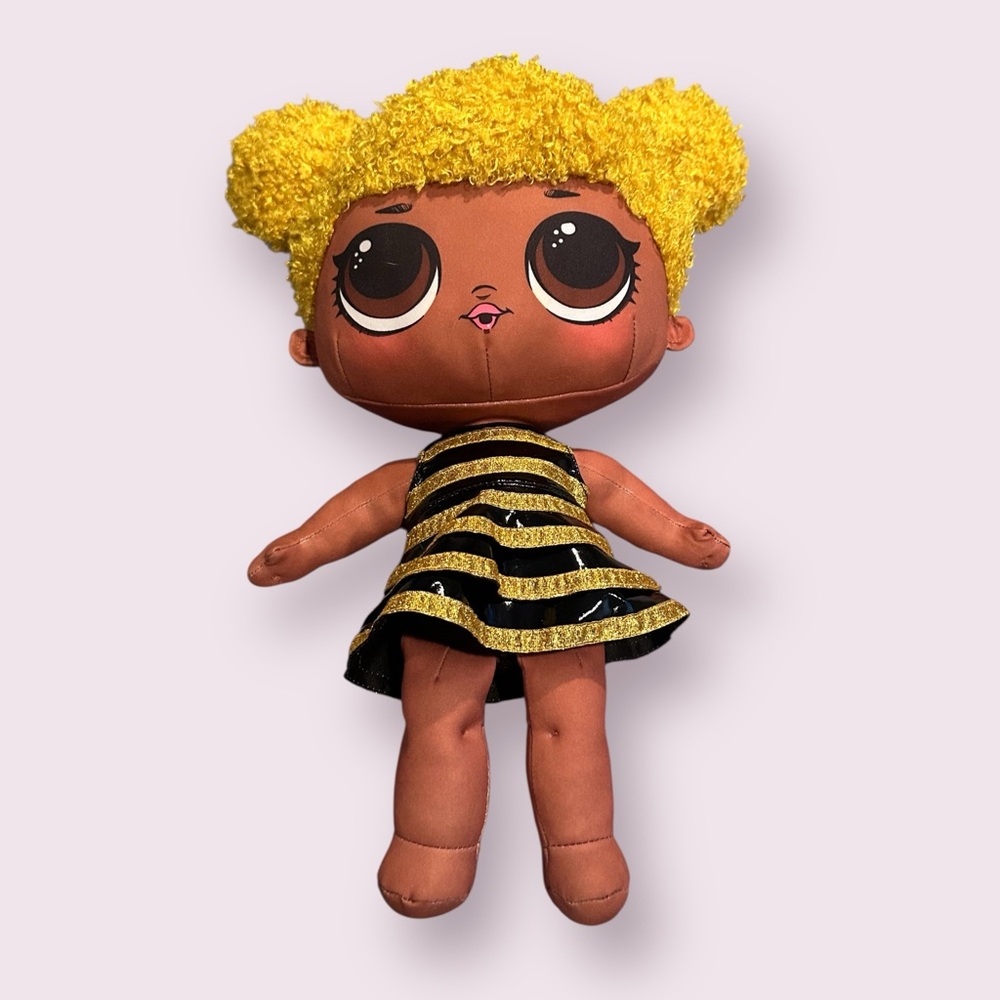 L.O.L. Surprise! Queen Bee Huggable Plush Doll Stuffed Animal 2020